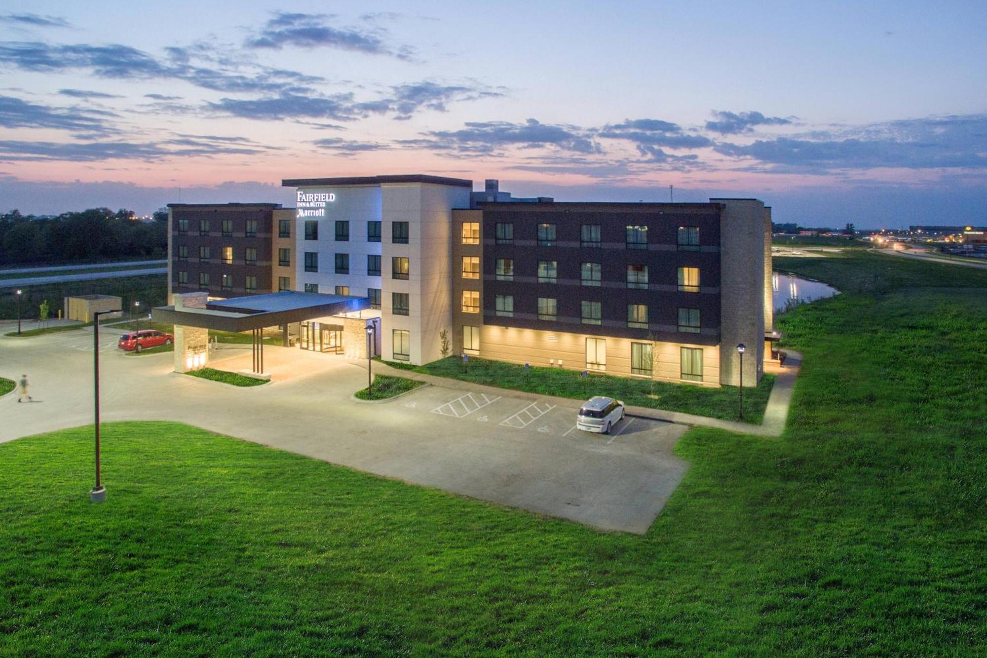 Fairfield Inn & Suites By Marriott Des Moines Altoona Exterior photo